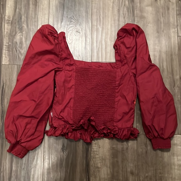 Love the Label top in merlot with front multi inset and ruched back/side zip - Picture 6 of 7